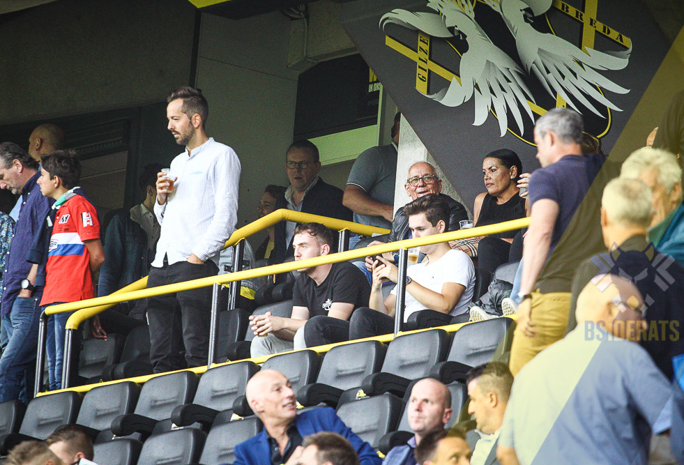 nac helmond sport [13 van 90]